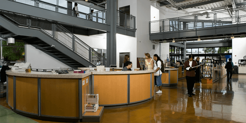 迪亞伯樂谷學院 (Diablo Valley College) 